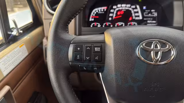 2025 Toyota Land Cruiser 70 LX 4.0L V6 4X4