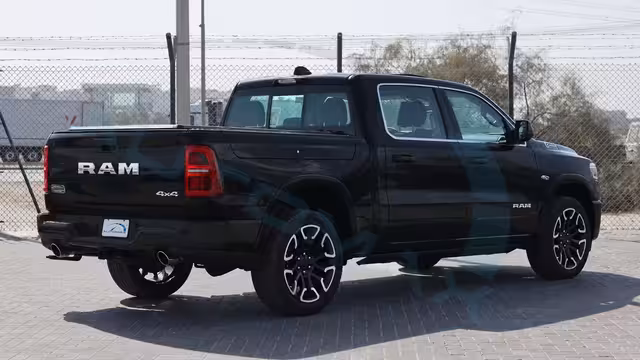 2026 RAM 1500 Limited Longhorn Crew Cab eTorque V8 5.7L