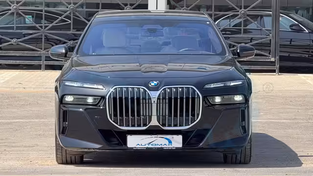 2026 BMW 7-Series 735i M 3.0T RWD