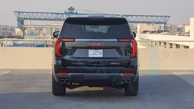2025 GMC Yukon AT4 Ultimate 6.2L V8 4X4