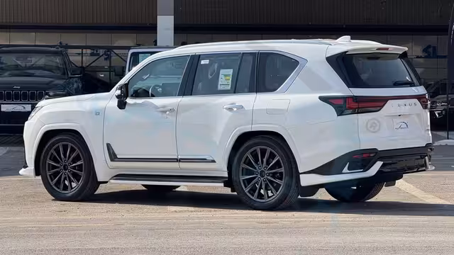 2026 Lexus LX 700h F Sport 3.5TT V6 Hybrid AWD