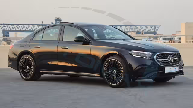 2026 Mercedes-Benz E 300 AMG EQ Boost 2.0T RWD
