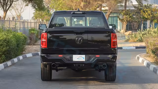 2026 RAM 1500 Limited Crew Cab eTorque V8 5.7L