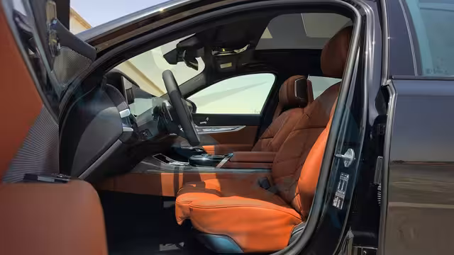 2026 BMW 7-Series 735i M 3.0T RWD