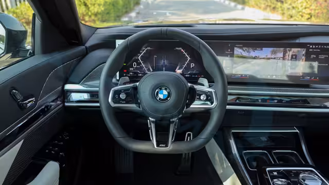 2026 BMW 7-Series 735i M 3.0T RWD