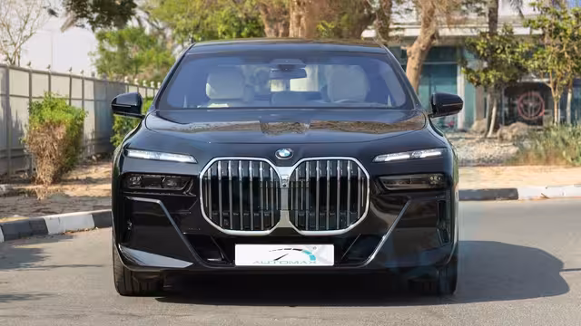 2026 BMW 7-Series 735i M 3.0T RWD