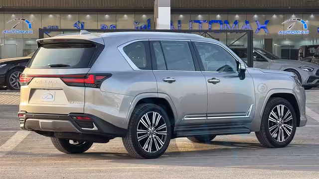 2026 Lexus LX 700h BH “Signature”