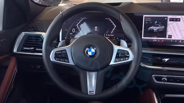 2026 BMW X6 xDrive 40i M 3.0T