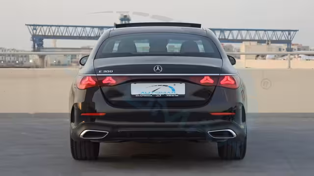 2026 Mercedes-Benz E 300 AMG EQ Boost 2.0T RWD
