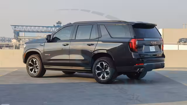 2025 GMC Yukon AT4 Ultimate 6.2L V8 4X4