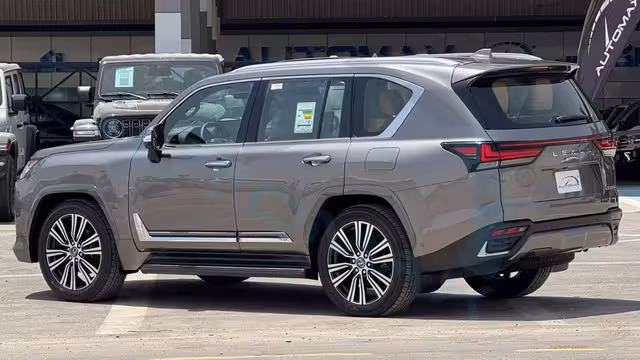 2026 Lexus LX 700h BH “Signature” 3.5TT V6 Hybrid AWD