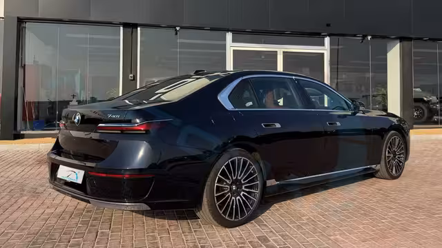 2026 BMW 7-Series 740i 3.0TT RWD