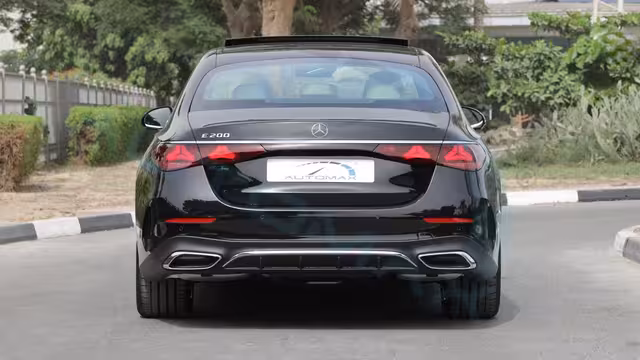 2026 Mercedes-Benz E 200 AMG