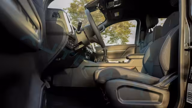 2026 Rely R8 Comfort 2.4L 4X4
