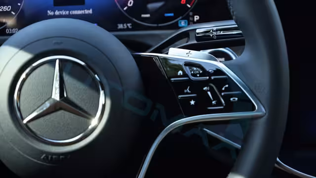 2026 Mercedes-Benz E 200 "Avantgarde"