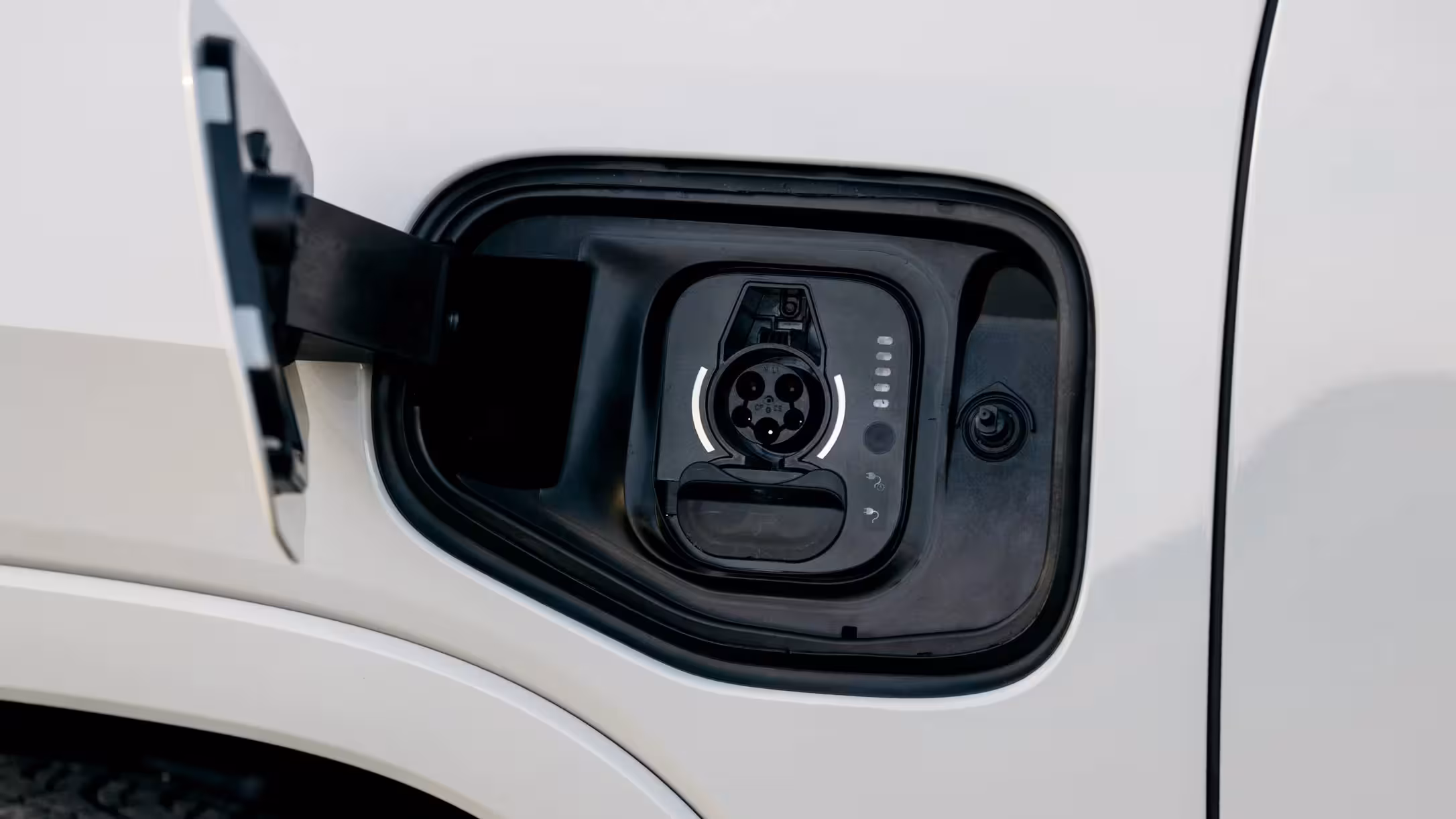 2027 Jeep Grand Wagoneer REV: Dealer Orders Open for Summit Luxury