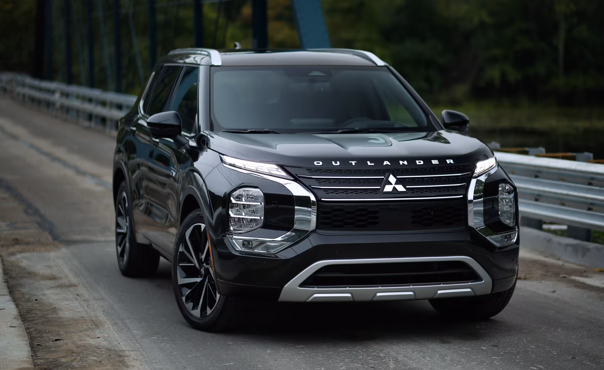 REEV vs PHEV vs EV: Your Ultimate Guide to Electrified Cars in the GCC