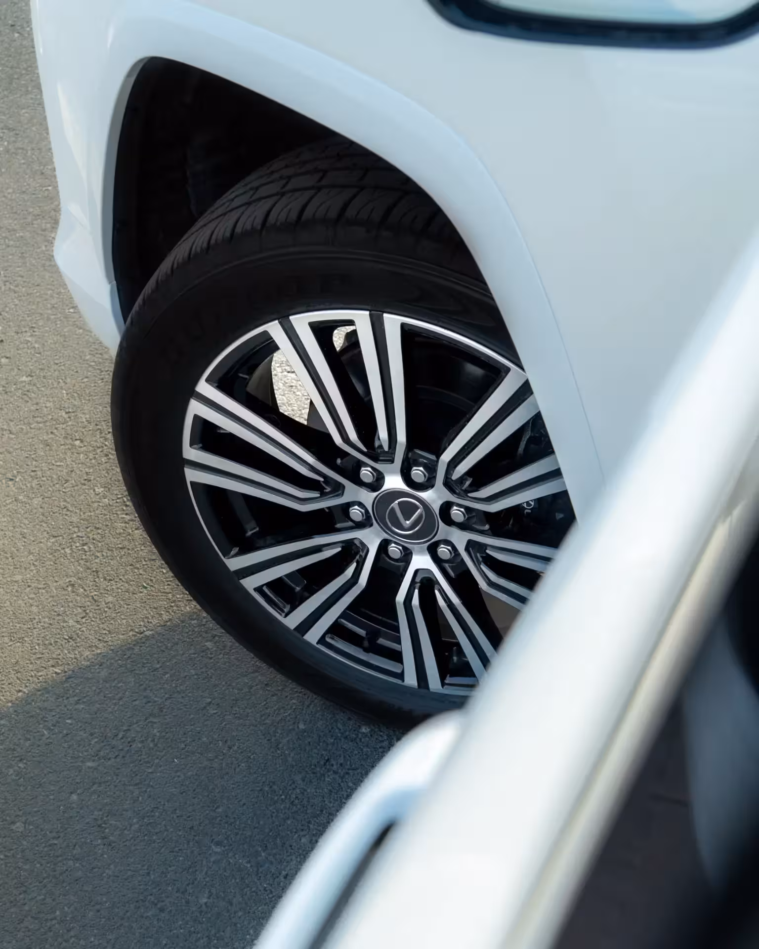 2026 Lexus LX 600 BB Signature: The Pinnacle of Luxury SUVs in the UAE