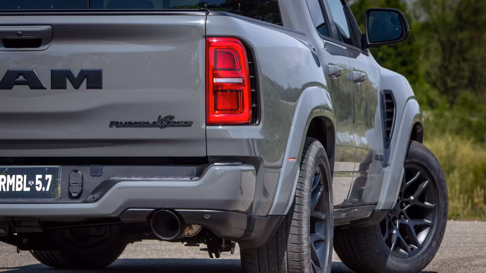 2027 Ram 1500 Rumble Bee: V8 Muscle Truck Sells Out in Minutes