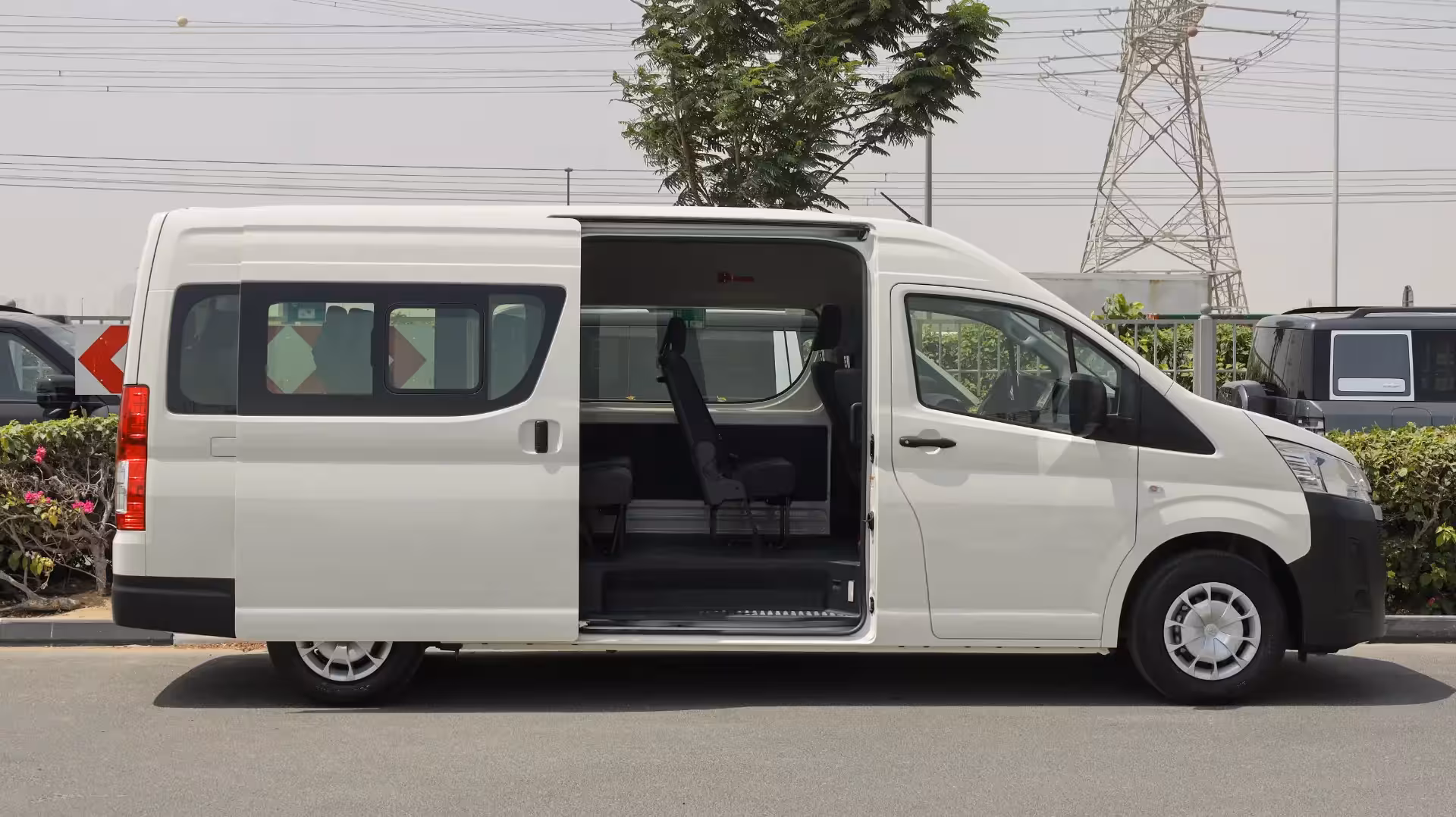 Toyota Hiace Export from The GCC: Your Guide to the 13-Seater GLS with Automax®