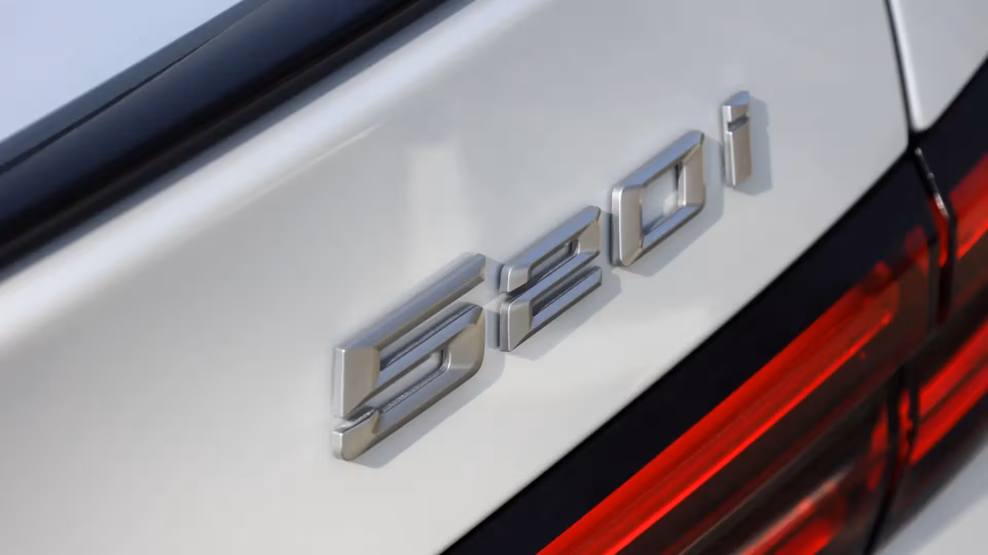 2026 BMW 5 Series 520i M Sport: Executive Refinement for the UAE