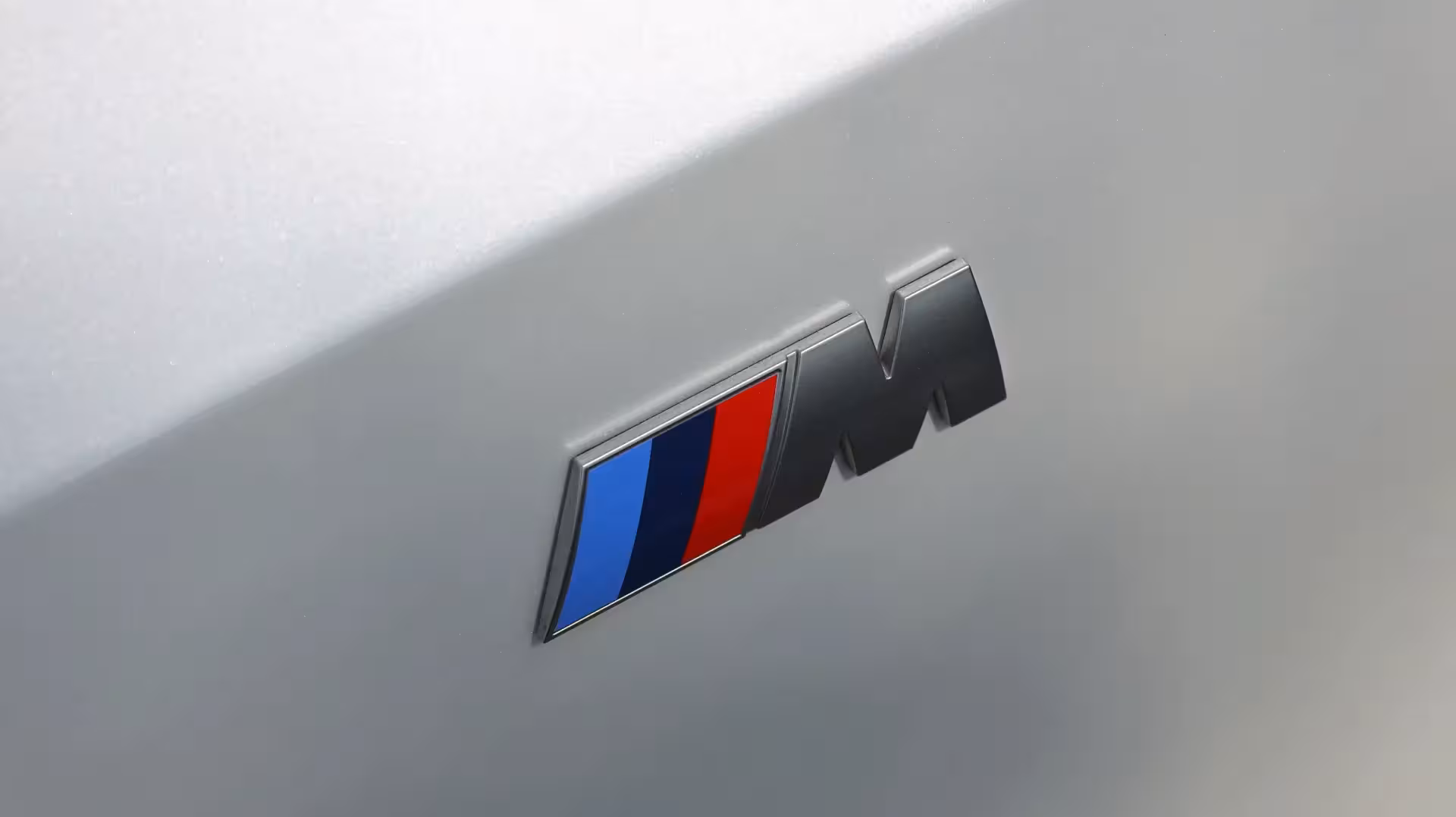 2026 BMW 5 Series 520i M Sport: Executive Refinement for the UAE