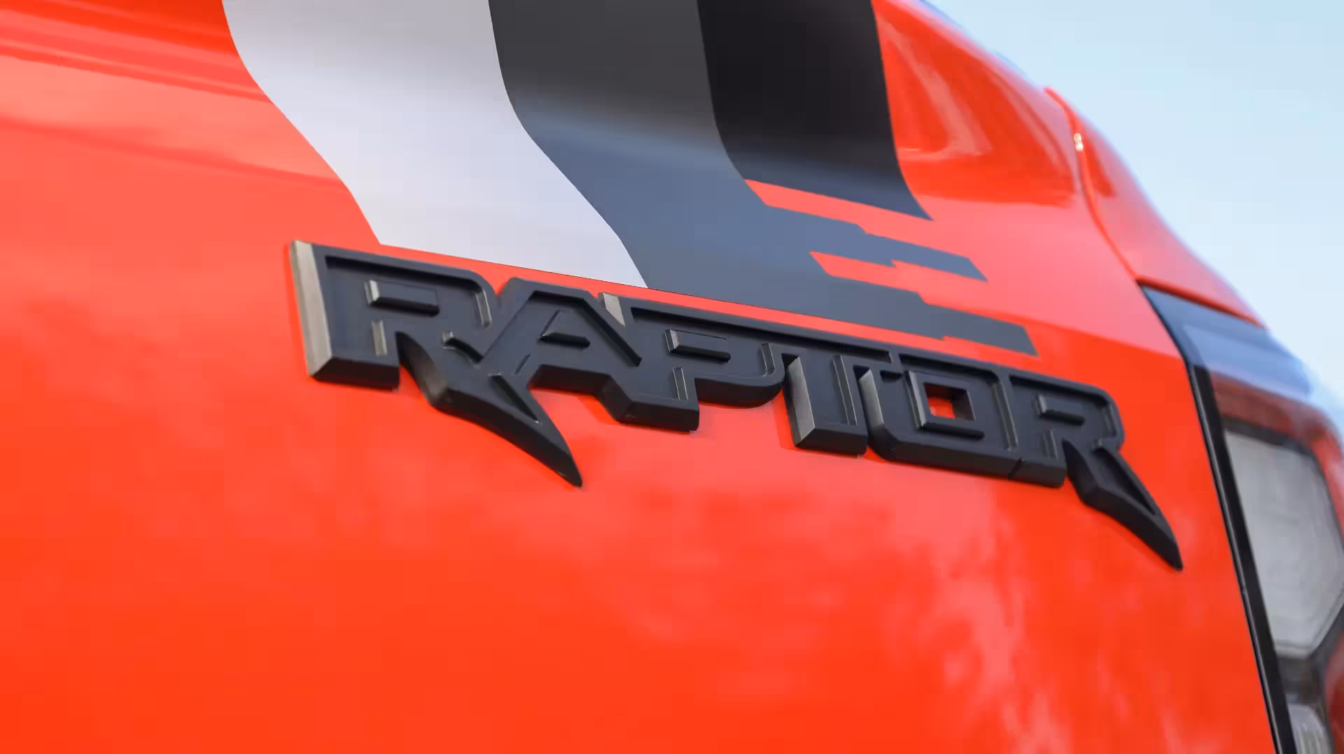 2026 Ford Ranger Raptor: Redefining Midsize Off-Road Performance