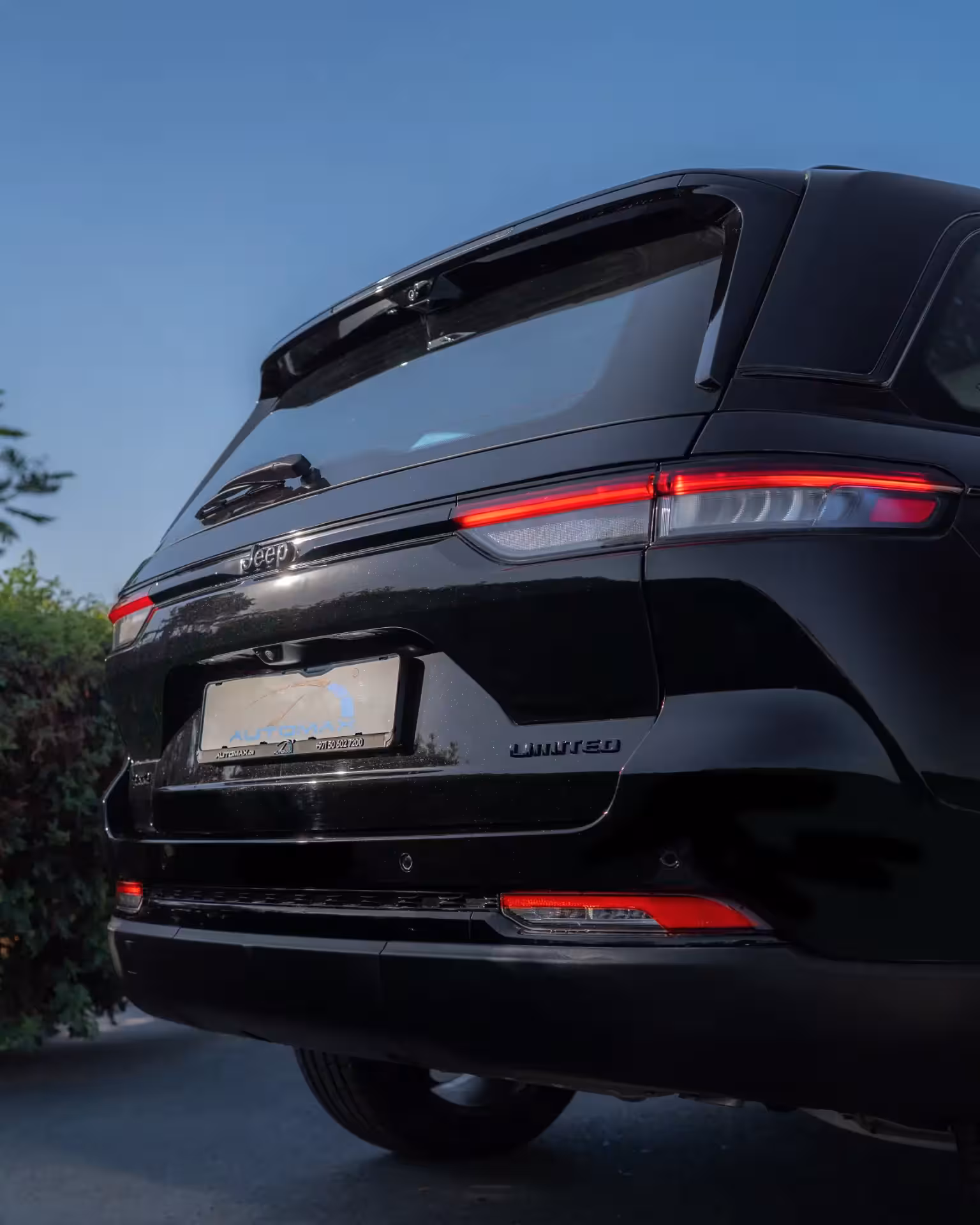 2025 Jeep Grand Cherokee Limited Plus: Refined 4x4 Luxury for UAE