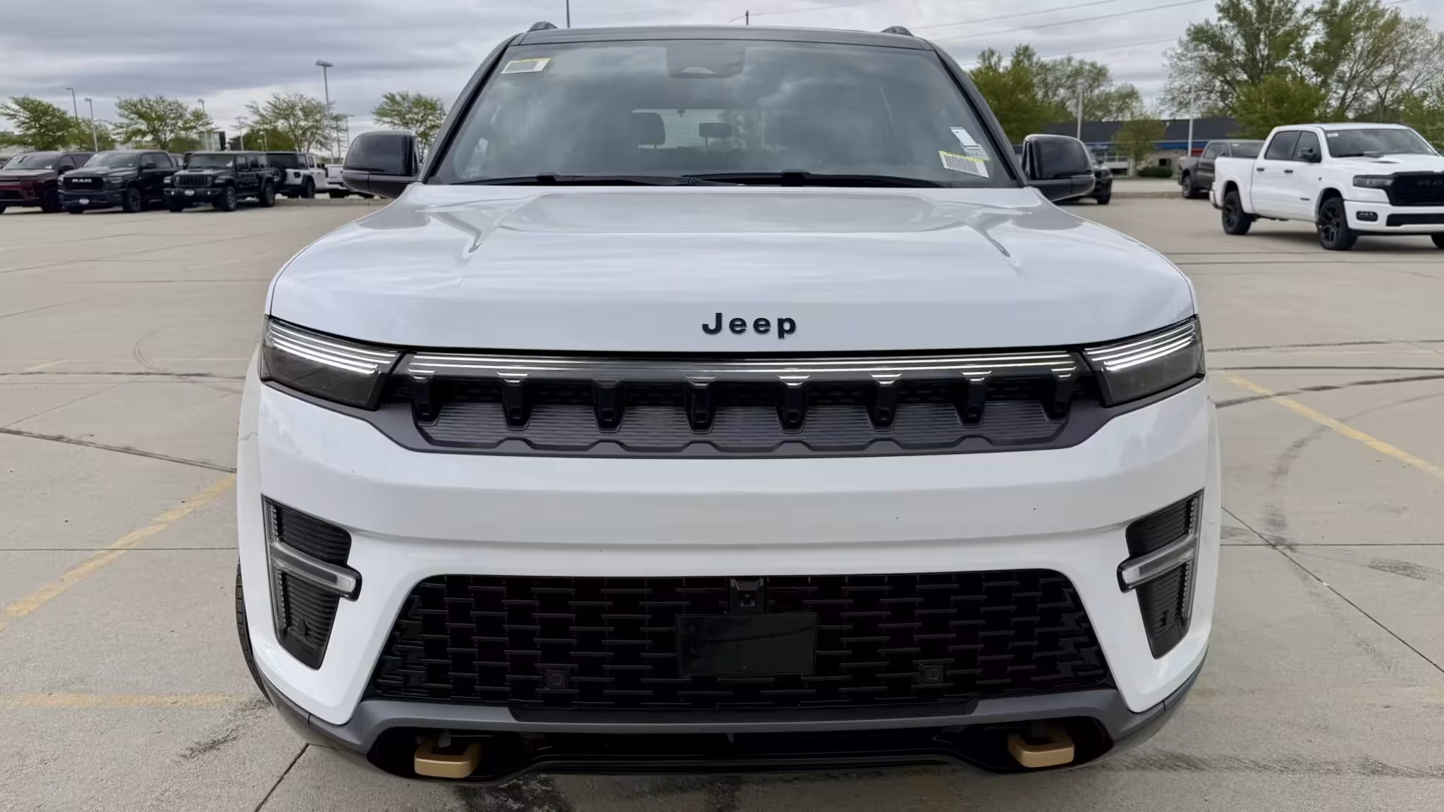 2026 Jeep Grand Wagoneer 85th Anniversary: Luxury & Heritage