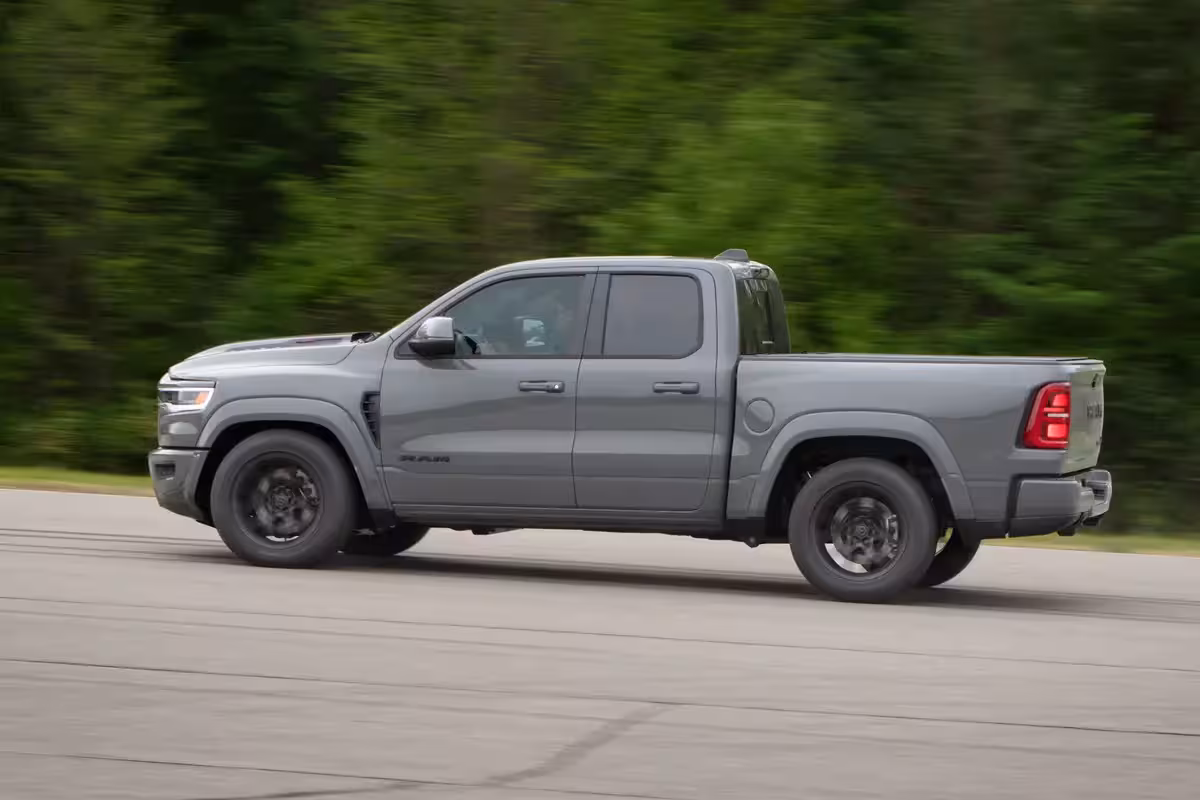 2027 Ram 1500 Rumble Bee: V8 Muscle Truck Sells Out in Minutes