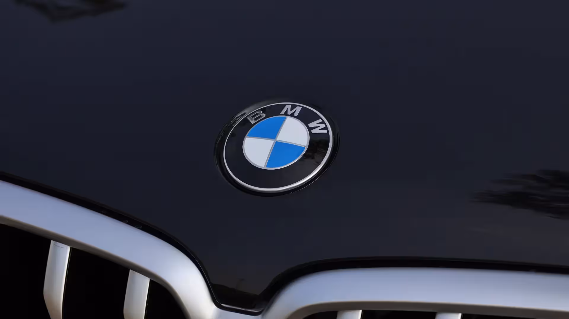 2026 BMW X6 xDrive40i M Sport: The Ultimate Balanced Luxury Coupe-SUV