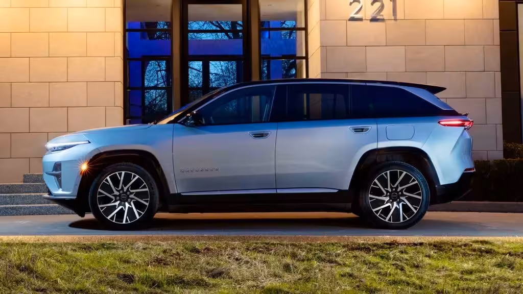 Jeep's Strategic Pause: Why the Electric Wagoneer S is Delayed Until 2027