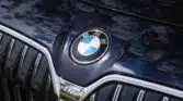 2023 BMW 740i LUXURY Carbon Schwarz Page118