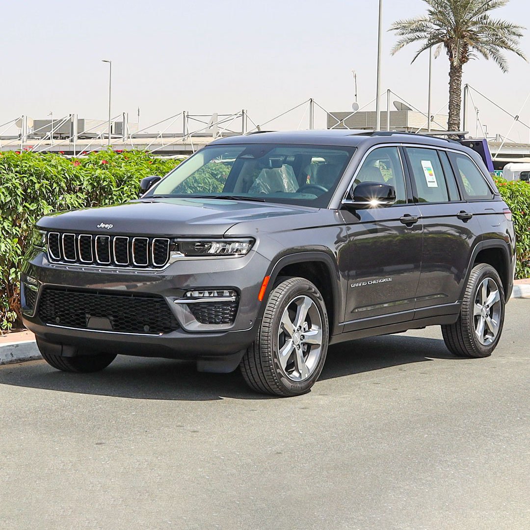 2024 Jeep Grand Cherokee Limited | Baltic Grey Automax®