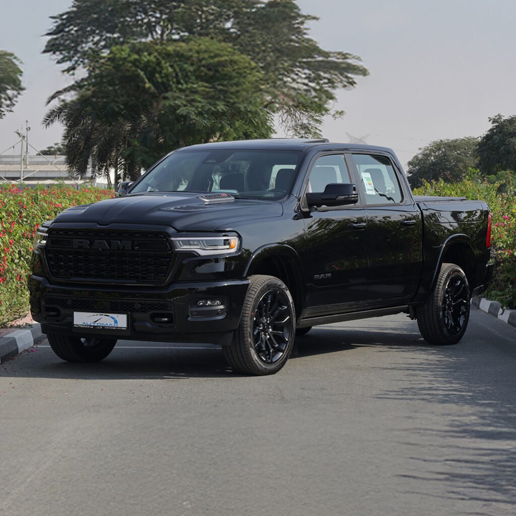 2025 RAM 1500 LIMITED Diamond Black Night Edition (Rambox Bedliner Bedcover)