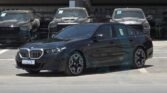 BMW 520i M 2025 Black Sapphire Page 1