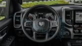 Ram 1500 Big Horn 2025 Billet Silver Night Edition Page 8