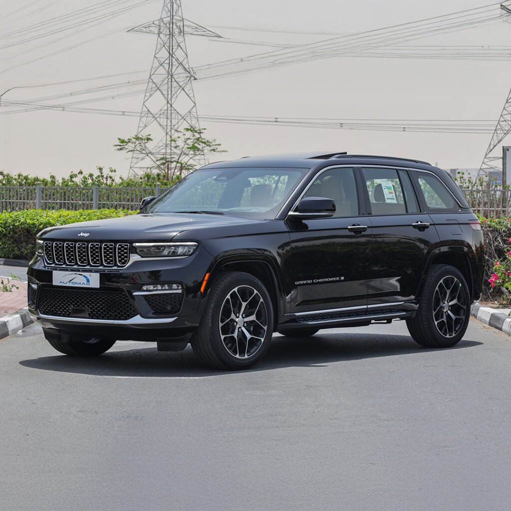 2025 Jeep Grand Cherokee Summit Diamond Black Tan