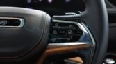 Jeep Grand Cherokee Summit Reserve 2025 Diamond Black Page 11