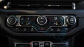 Jeep Wrangler Unlimited Sahara 2025 Granite CrystalPage 46