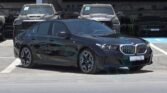 BMW 520i M 2025 Black Sapphire Page 3
