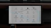 2025 DEFENDER 110 OCTA 4.4TT V8 Petra Copper Page36