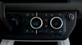 2025 DEFENDER 110 S P300 2.0T Black Page44