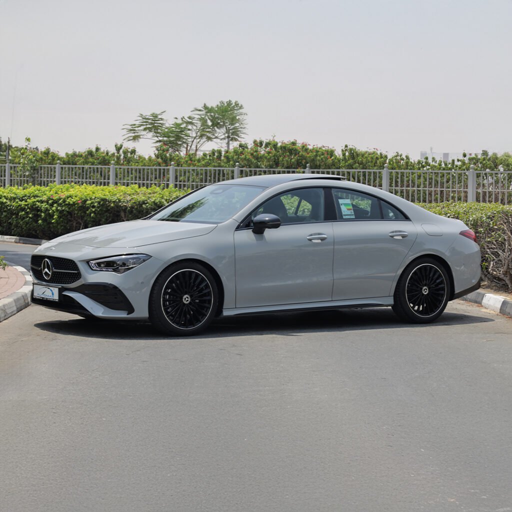 2026 MERCEDES BENZ CLA 200 AMG Alpine Grey Black