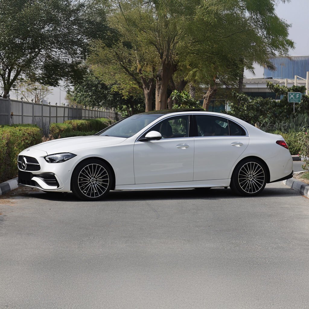 2025 Mercedes Benz C200 AMG Polar White Tan (high gloss Dashboard)