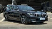 BMW 520i 2025 Black Sapphire Brown Page 3