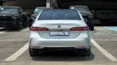BMW 520i 2025 Mineral White Red Page 5
