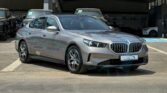 BMW 520i 2025 Oxide Grey Red Page 3