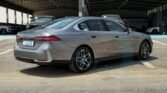 BMW 520i 2025 Oxide Grey Red Page 6