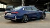 BMW 520i 2025 Phytonic Blue Brown Page 6